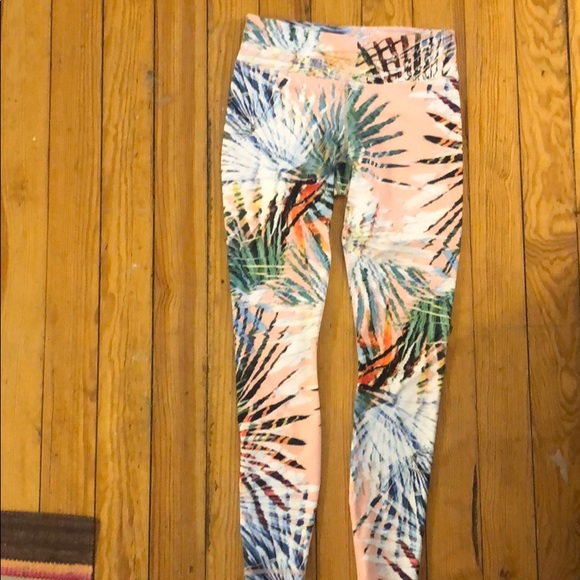 Fabletics long pant leggings - Picture 1 of 3